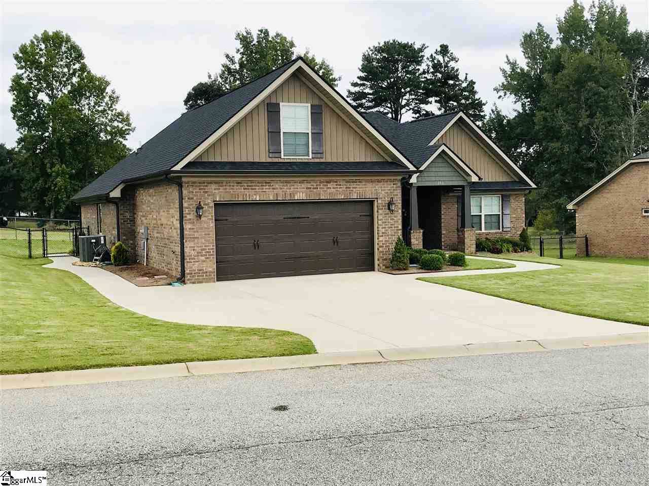 803 Frank Bush Avenue - Photo 1