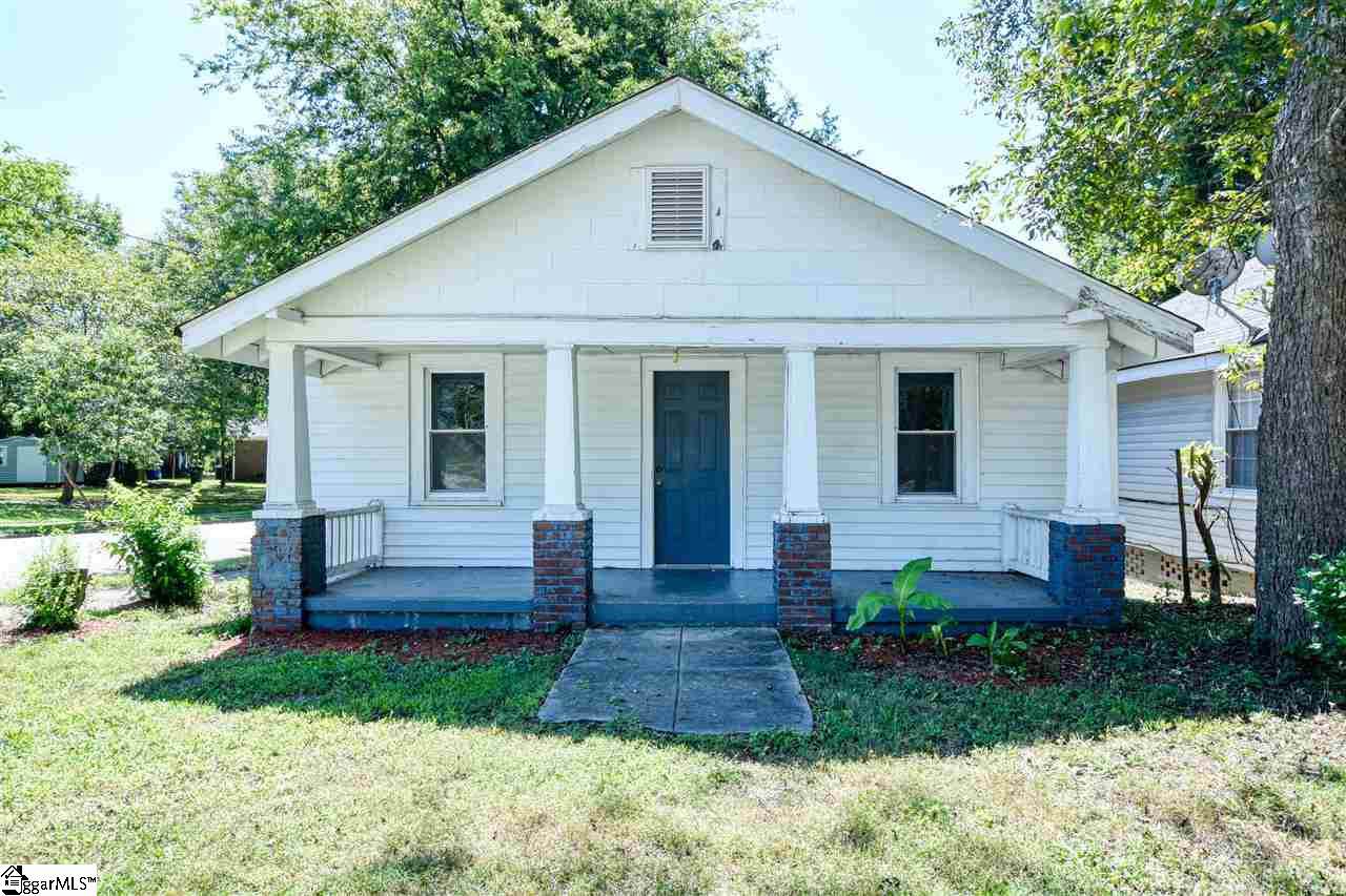 305 Frank Street - Photo 1