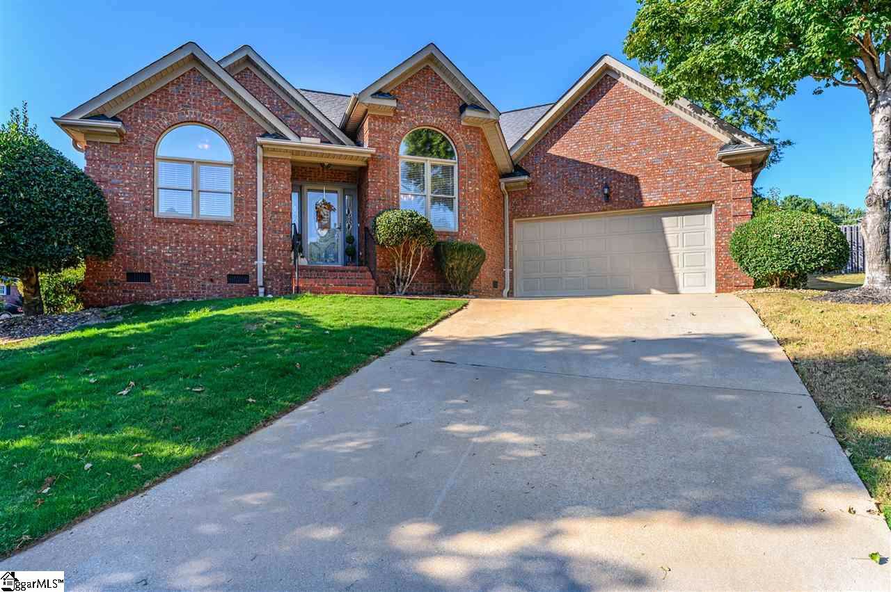 101 Commons Drive - Photo 1