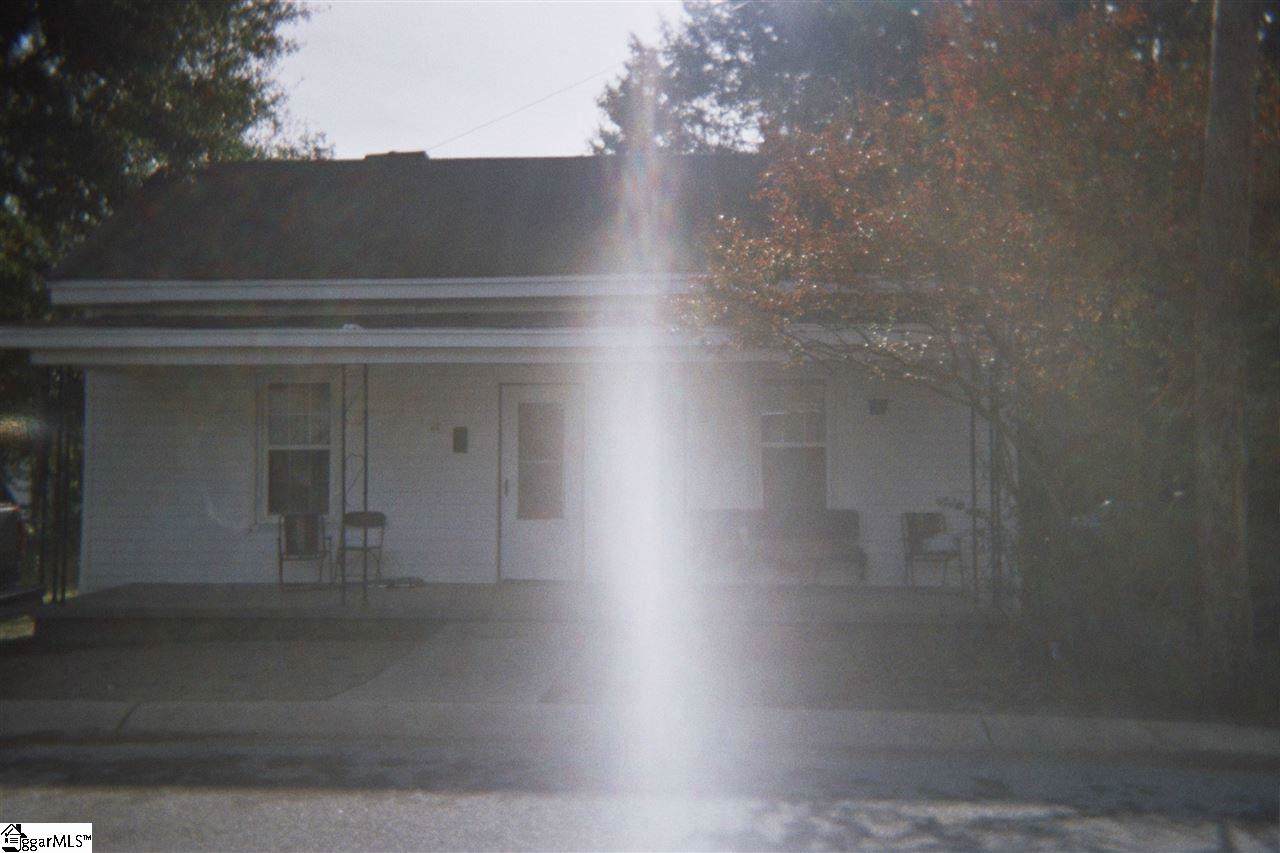 18 Elliott Street - Photo 1