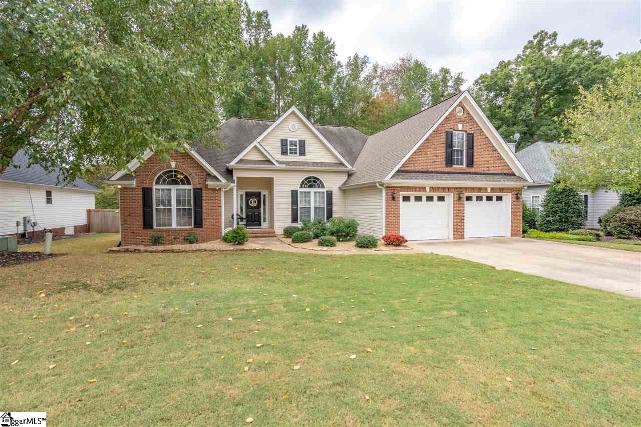 15 Oakmont Court - Photo 1