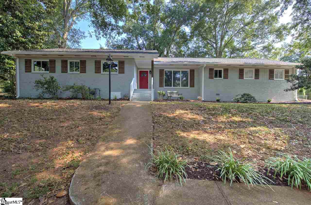 718 Hammett Road - Photo 1