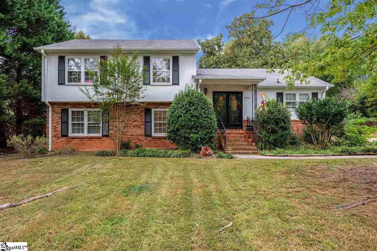 5009 Coach Hill Drive - Photo 1