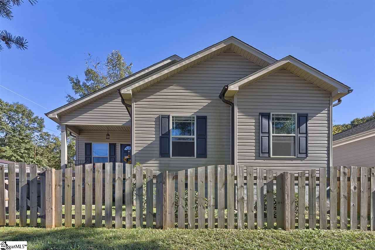 501 Pelham Street - Photo 1