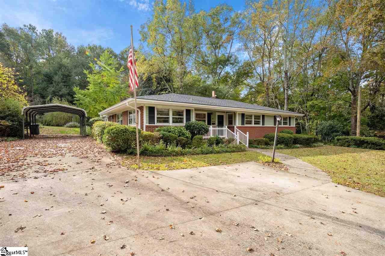 303 Quincy Road - Photo 1