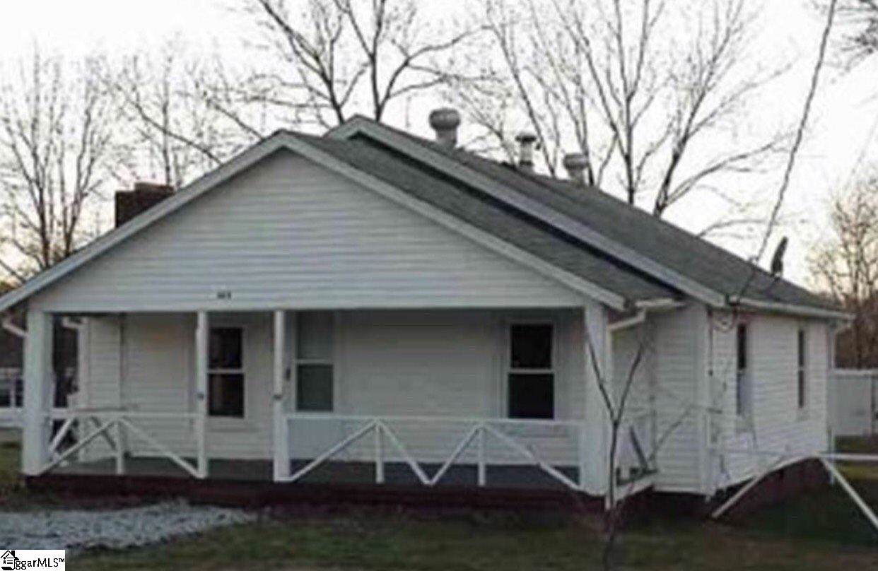 843 Saint Mark Road - Photo 1