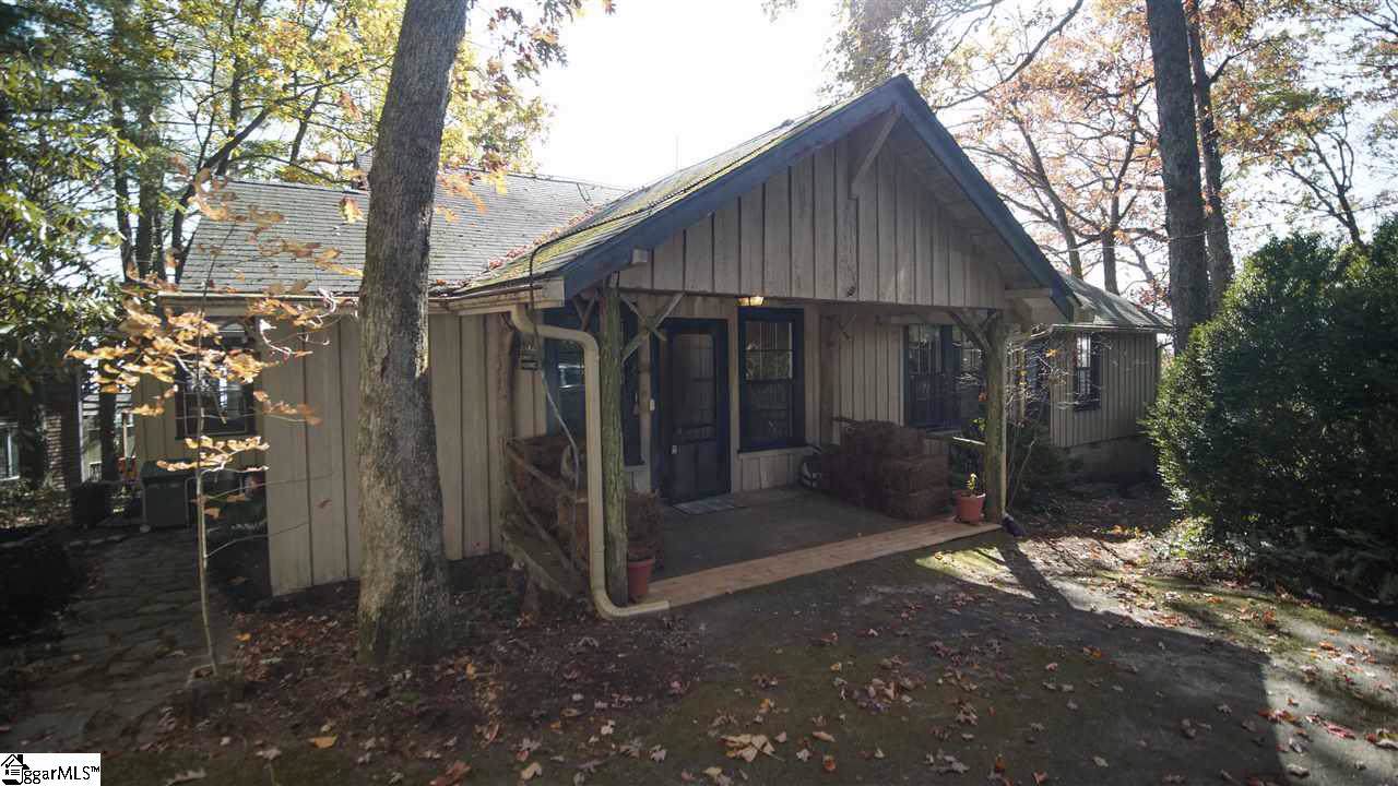 26 Southside Drive - Photo 1