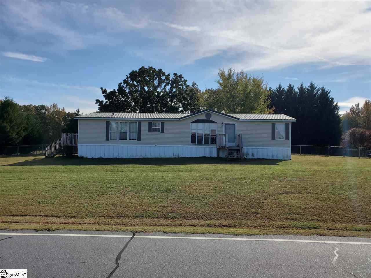 173 Reeves Road - Photo 1