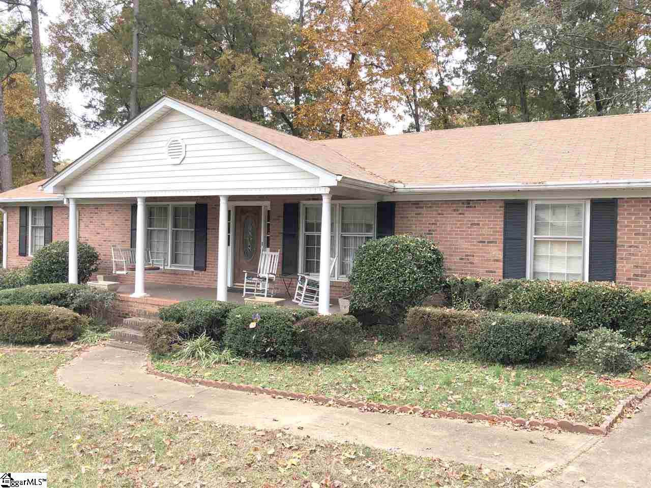 4 Barrett Court - Photo 1