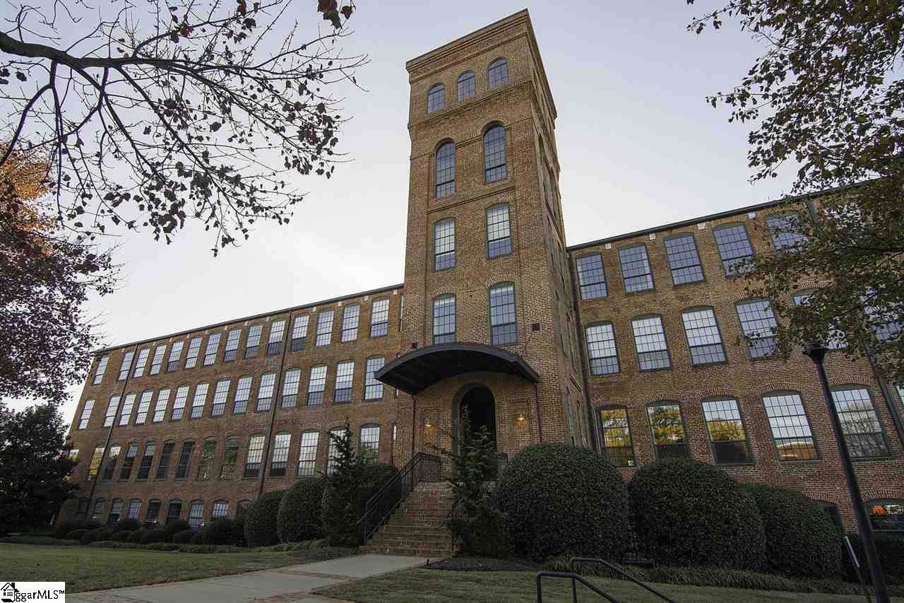 400 Mills Avenue - Photo 1