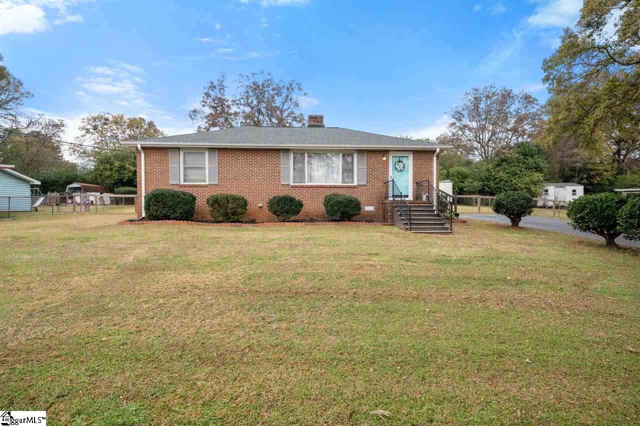 53 Vantross Lane - Photo 1
