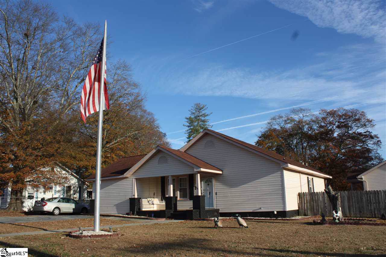 504 2nd Avenue - Photo 1