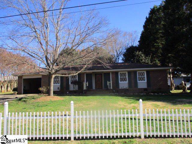 109 Michael Drive - Photo 1