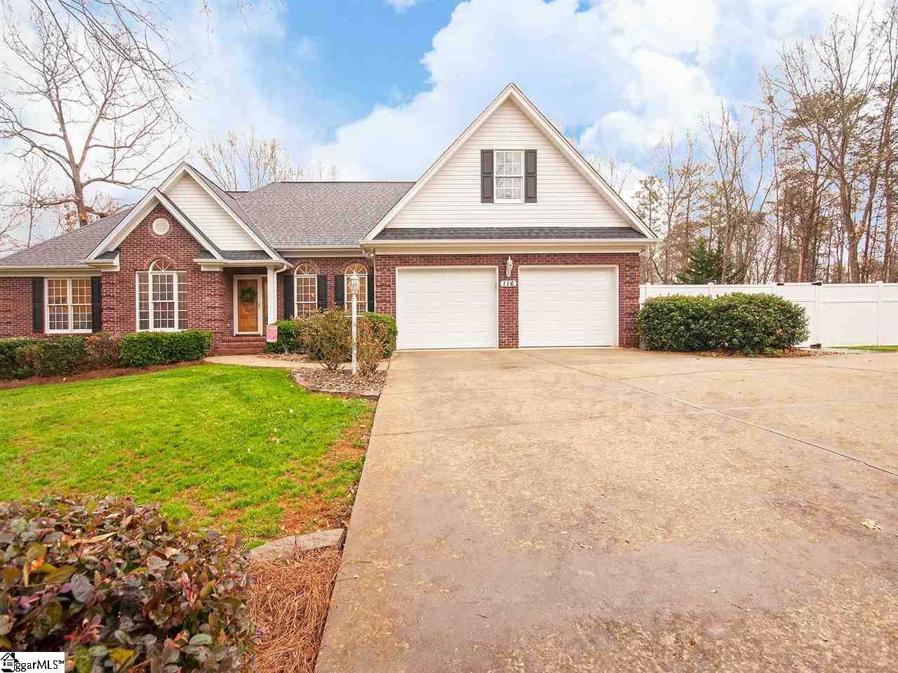 116 Club Ridge Drive - Photo 1