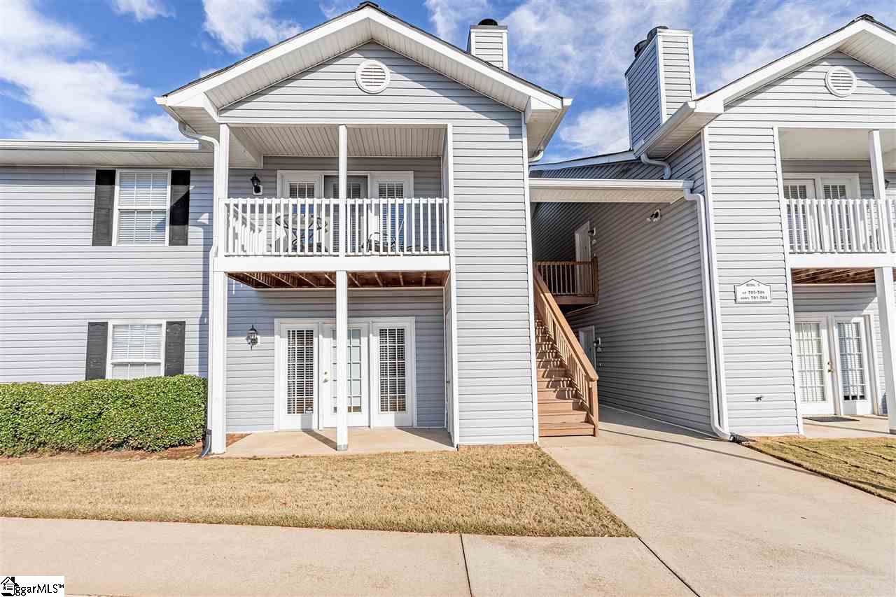701 Pelham Square Way - Photo 1