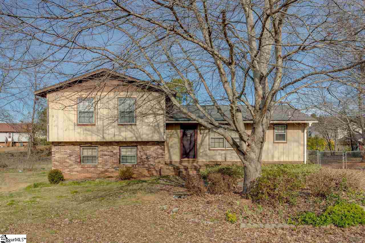 311 Westchester Road - Photo 1