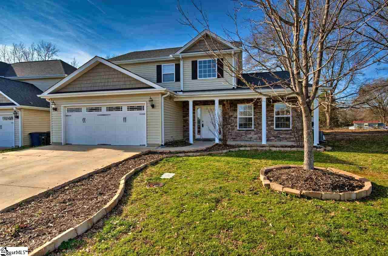 4 Falling Spring Court - Photo 1