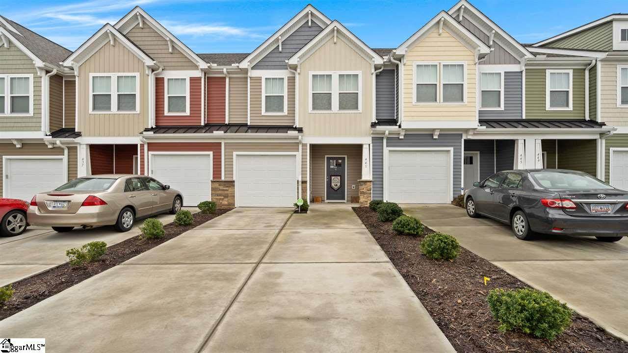 441 Pangel Lane - Photo 1