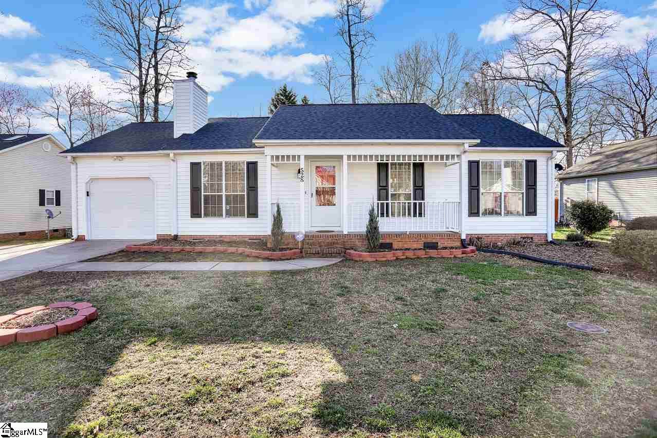 528 Dunwoody Drive - Photo 1