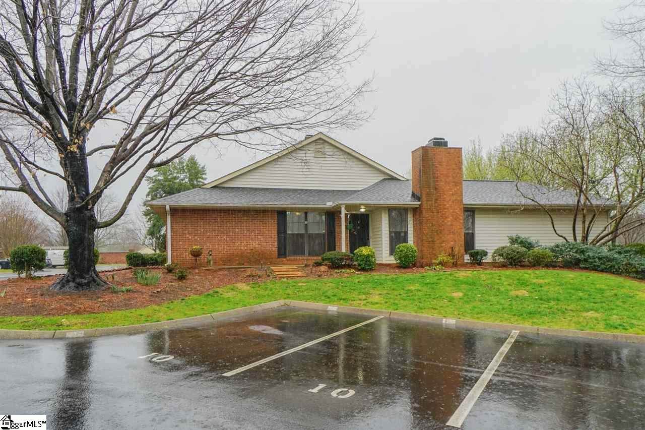 10 Lake Forest Drive - Photo 1