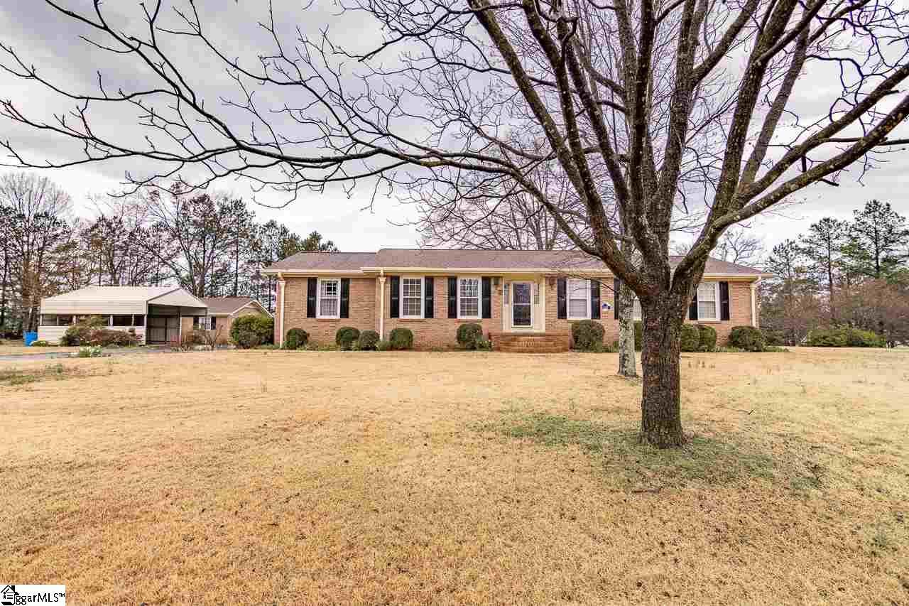 97 Holly Tree Circle - Photo 1