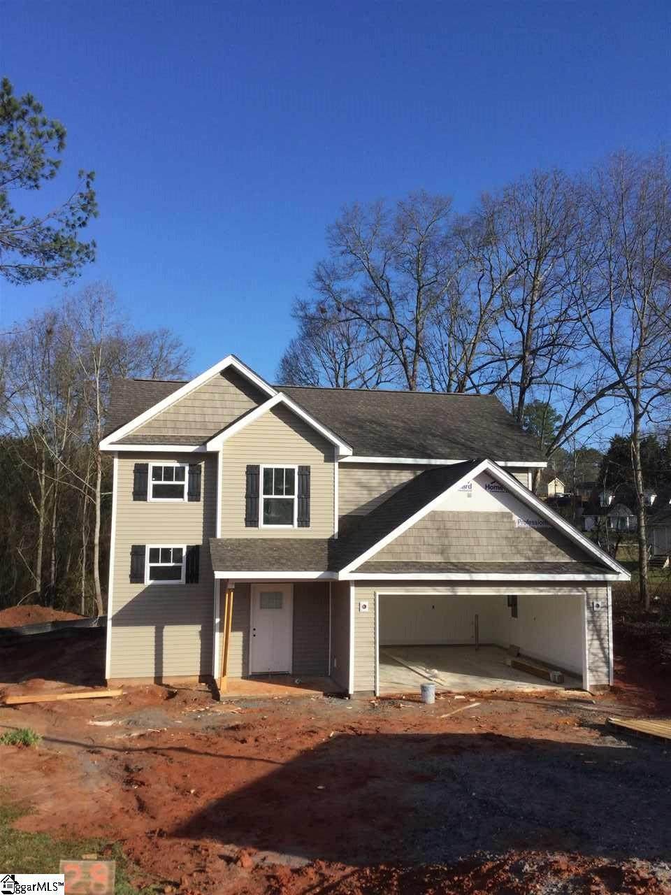 121 Clydesdale Court - Photo 1