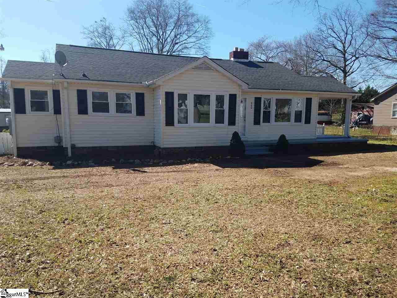 620 Maple Drive - Photo 1