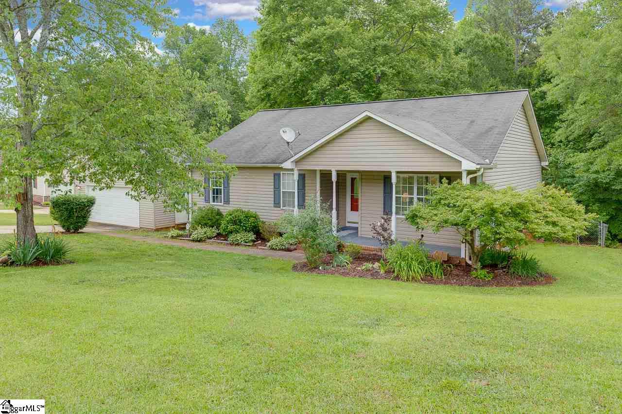 246 Pine Meadow Drive - Photo 1