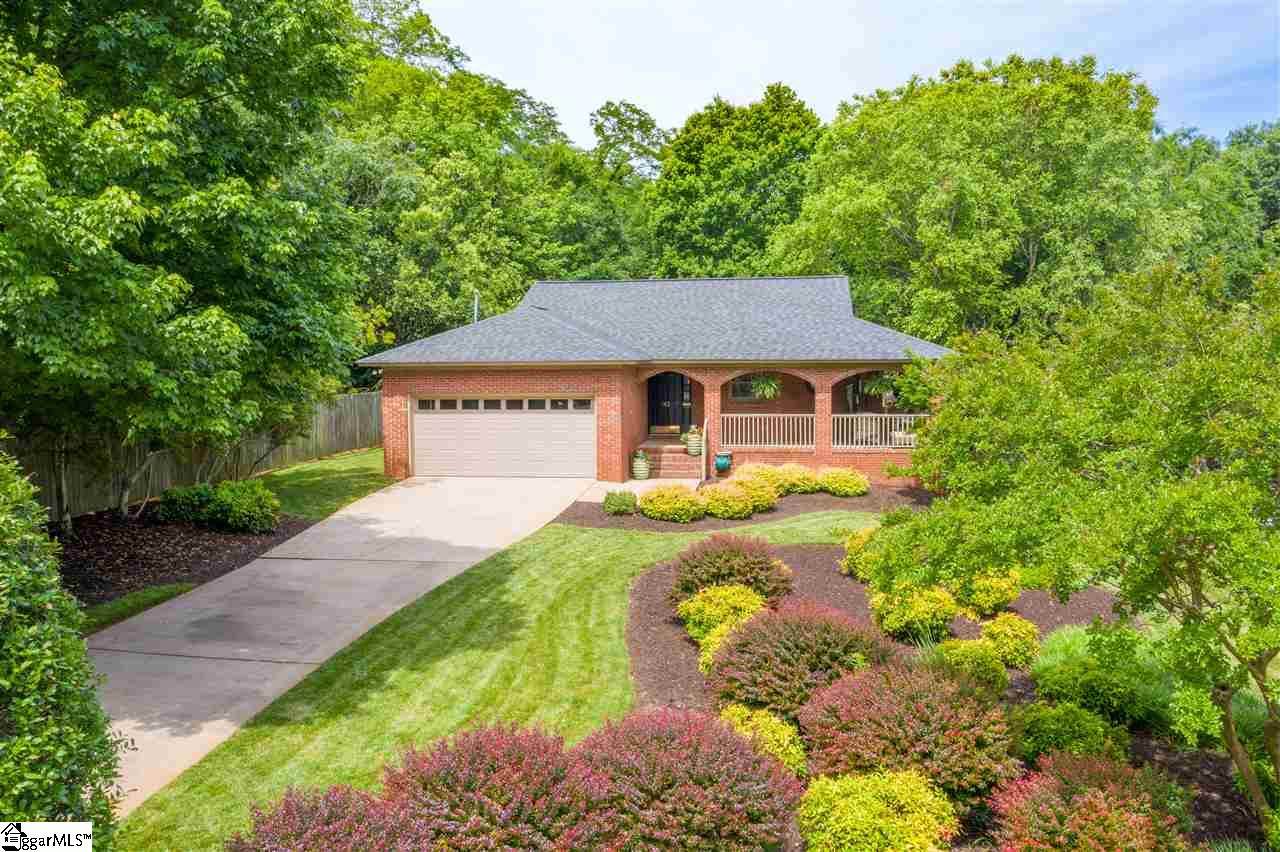 142 Lanneau Drive - Photo 1