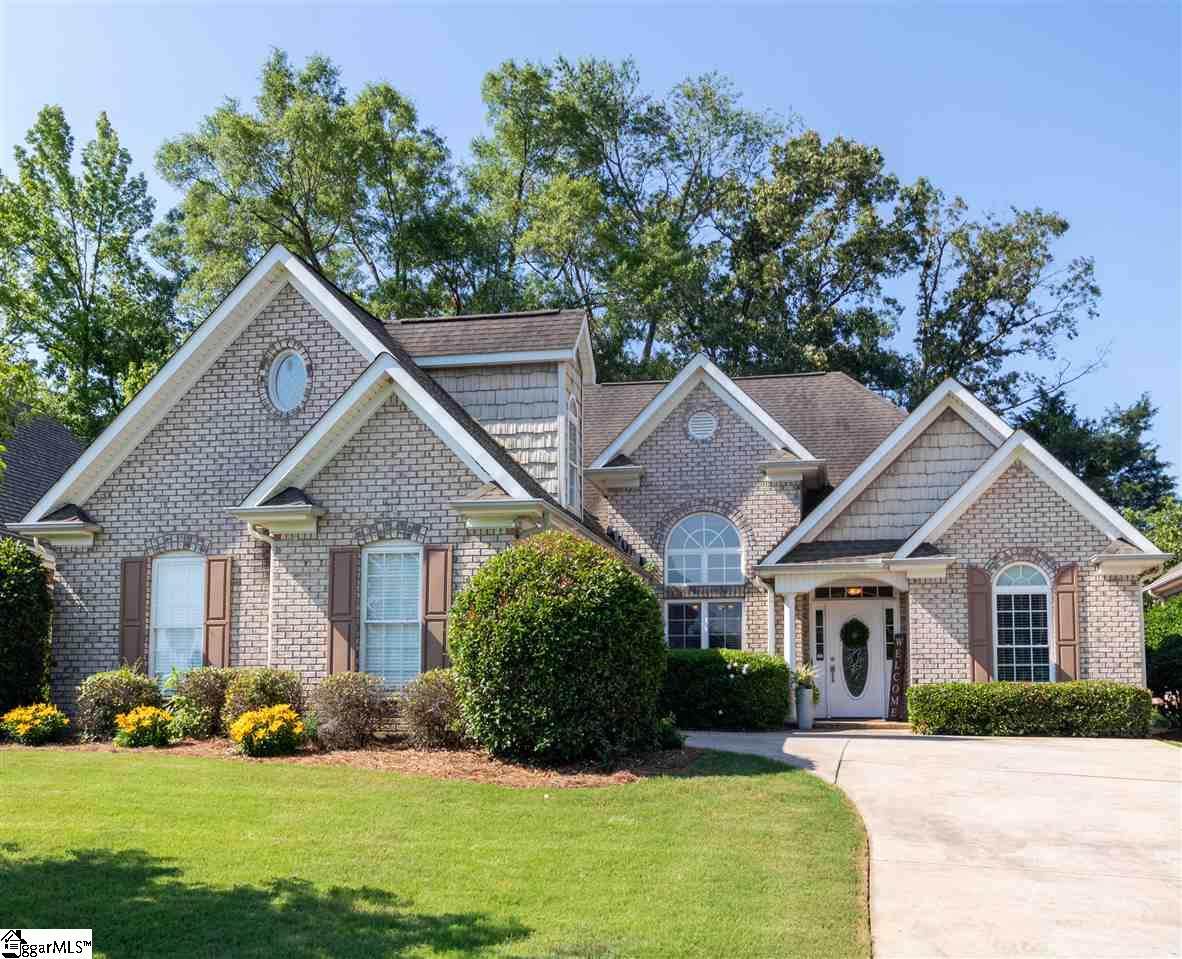 104 Courtyard Drive - Photo 1