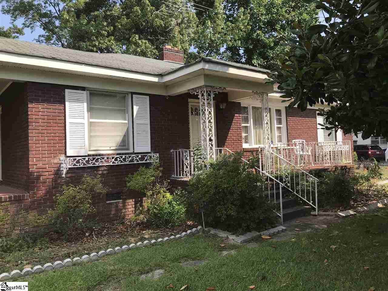 101 Mayflower Street - Photo 1