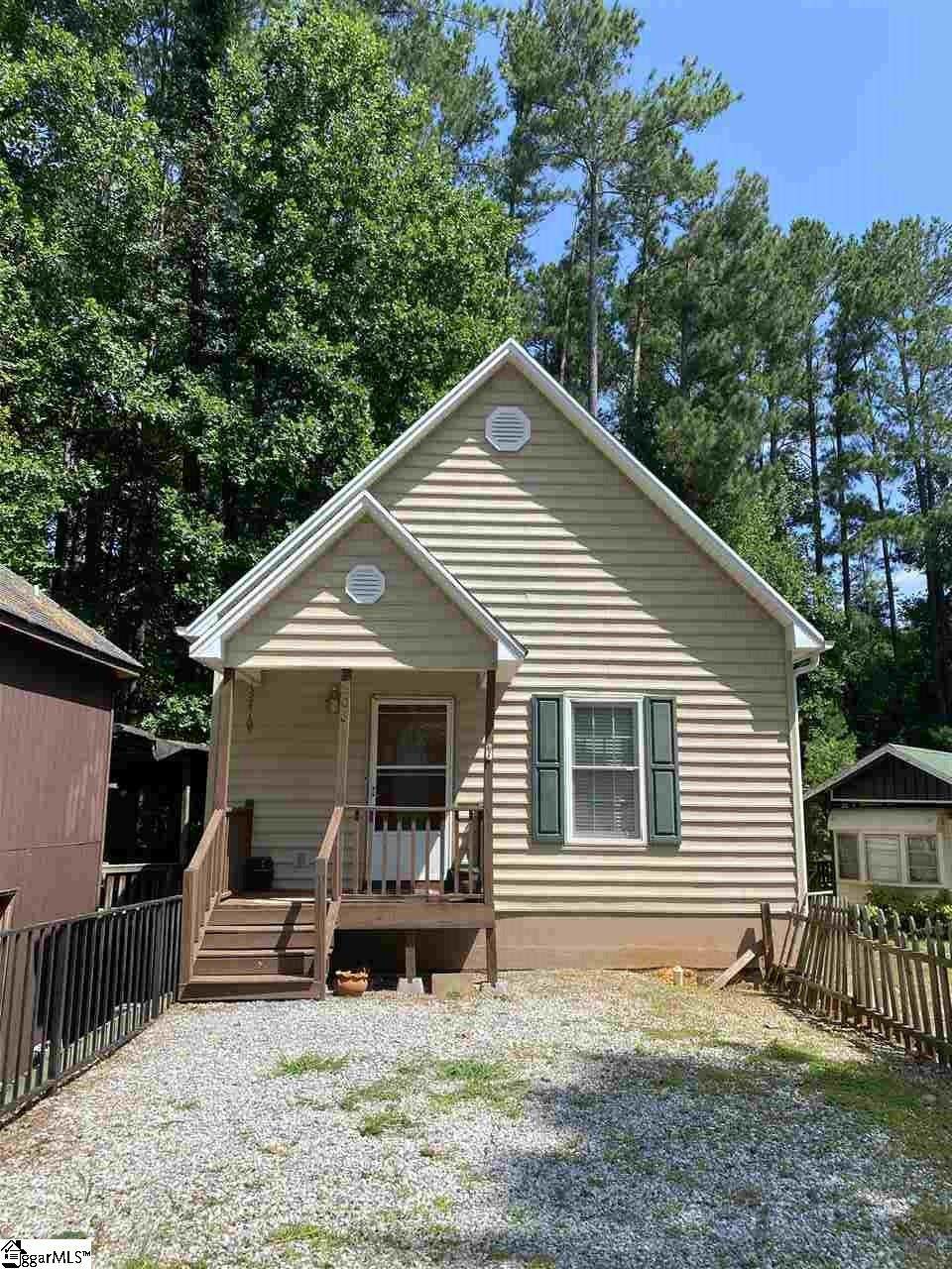 206 Newbury Circle - Photo 1