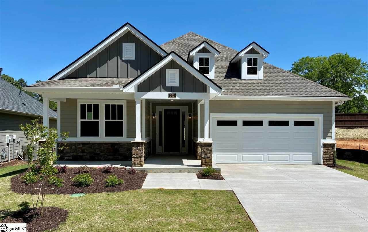 202 Holly Branch Place - Photo 1