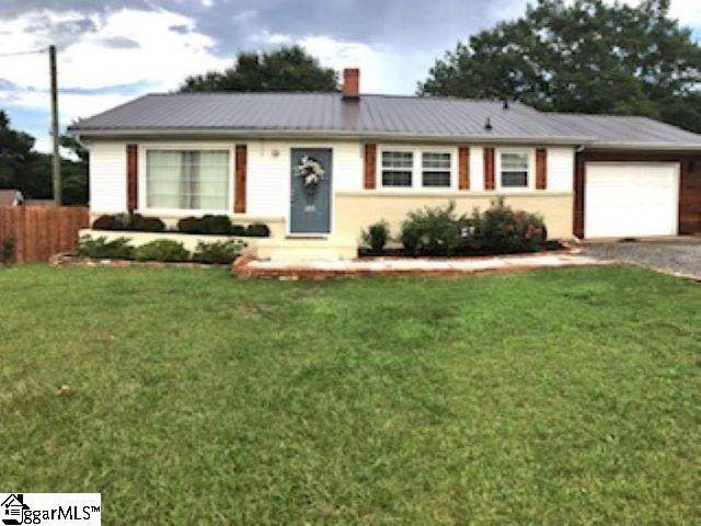 104 Dowling Street - Photo 1