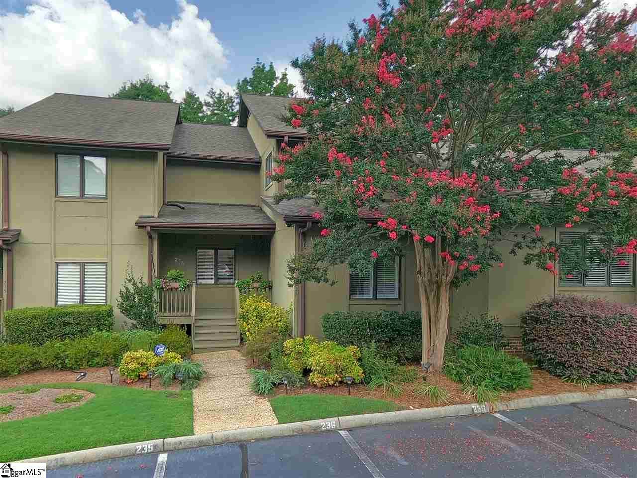 236 Ingleside Way - Photo 1