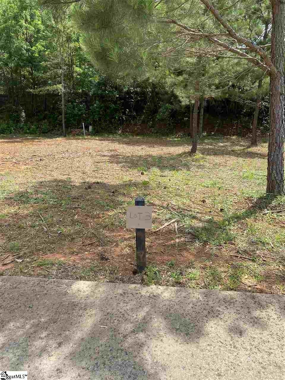 13 Civic Center Boulevard - Photo 1