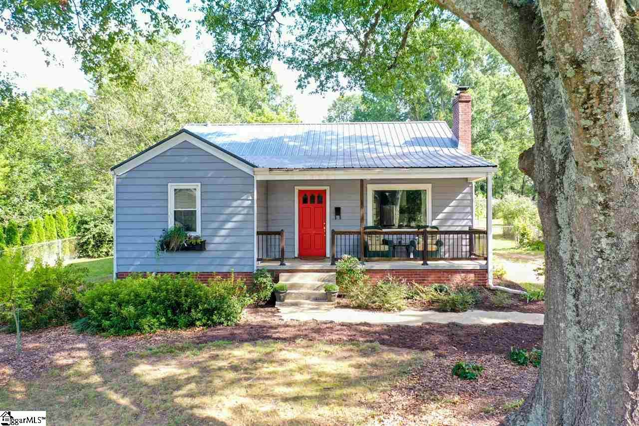 122 Prescott Street - Photo 1