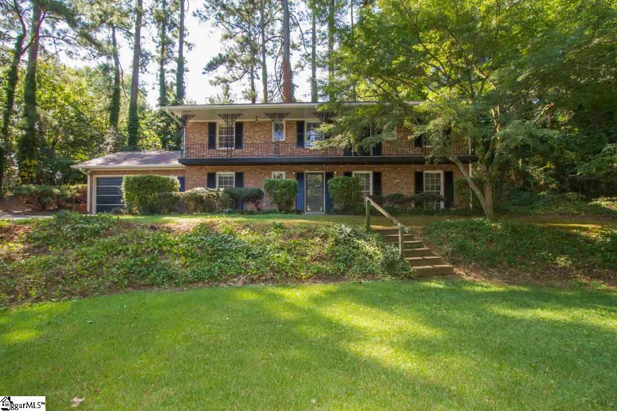 704 Stone Creek Drive - Photo 1