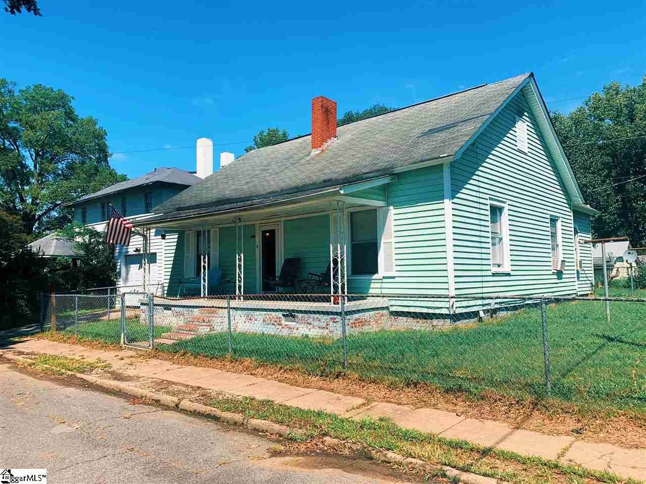 536 Devine Street - Photo 1