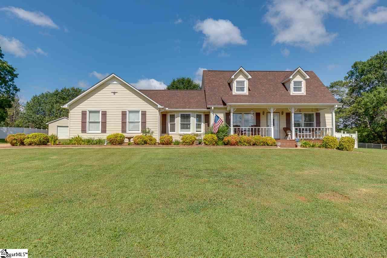 501 Pinnacle Court - Photo 1