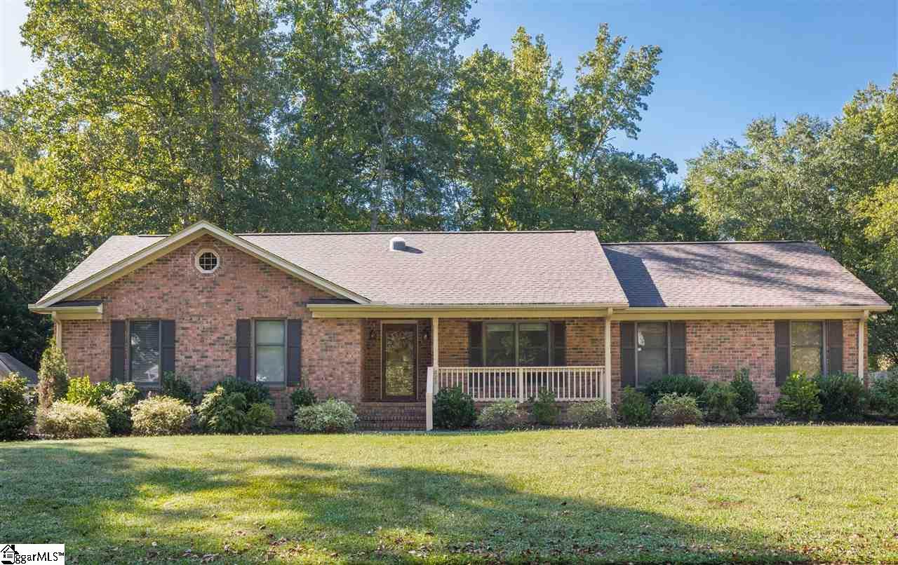 228 Silverleaf Street - Photo 1
