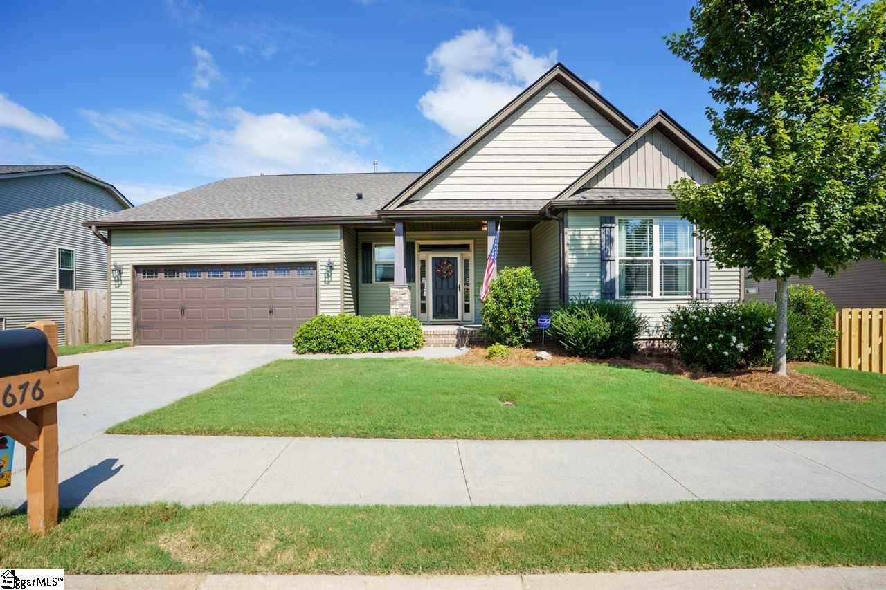 676 Chartwell Drive - Photo 1