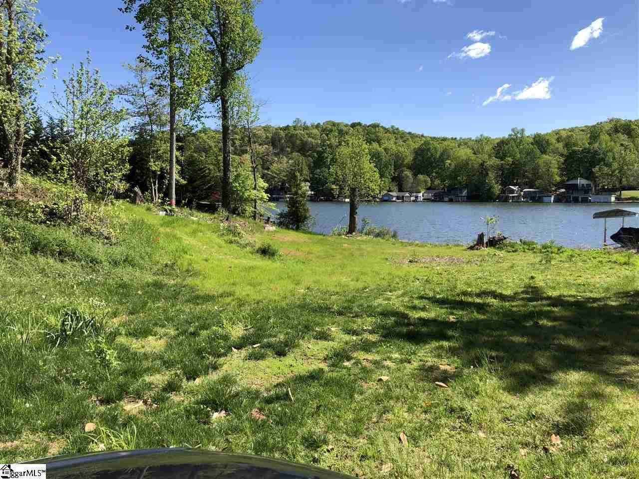1526 Lakeshore Drive - Photo 1
