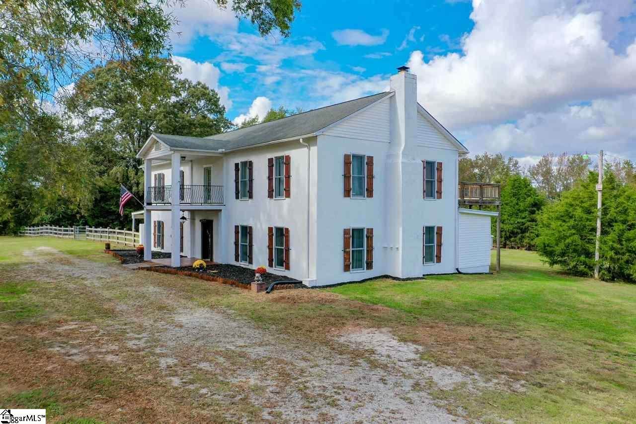 201 Matt Long Road - Photo 1