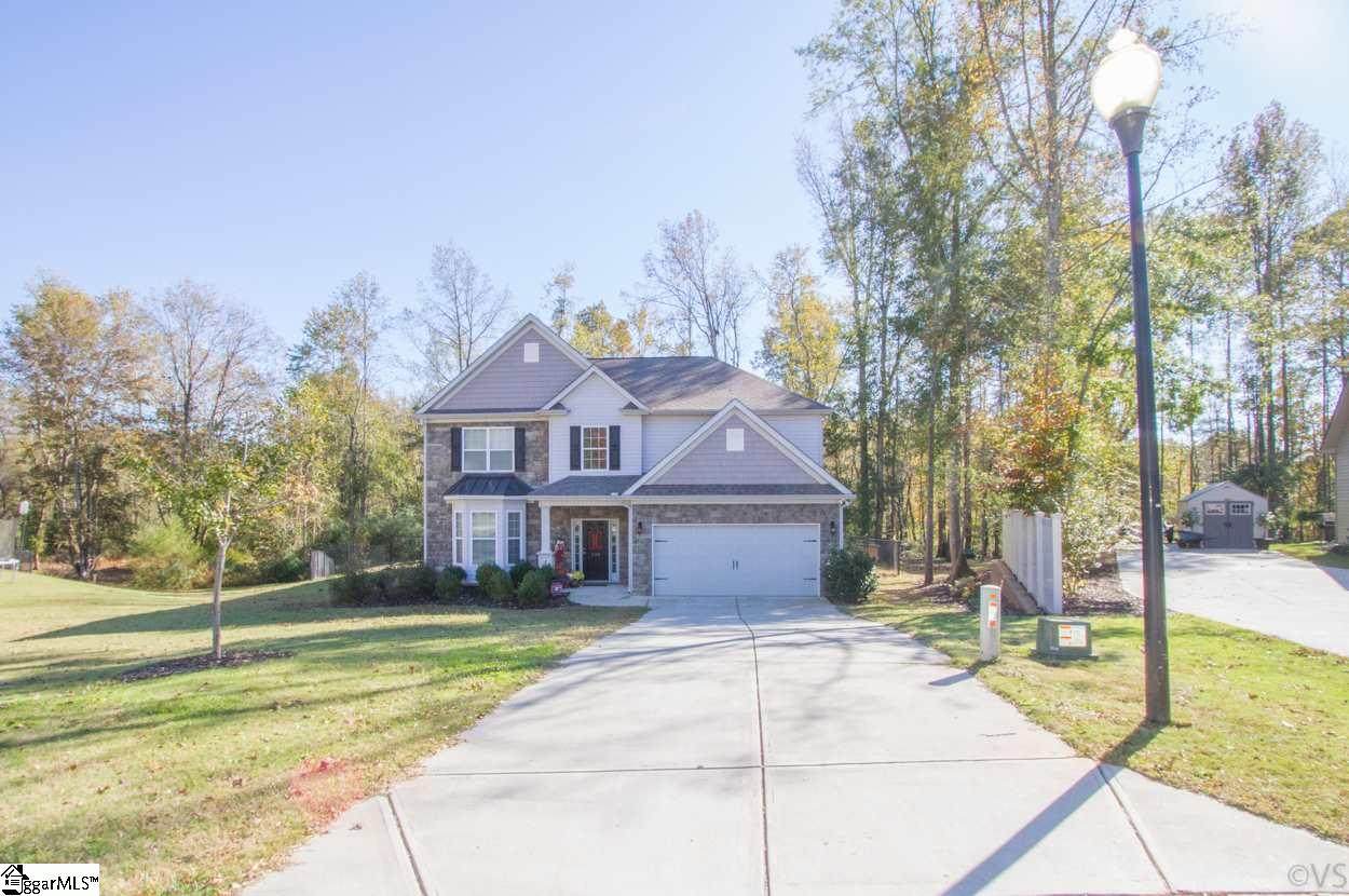 126 Prestwick Drive - Photo 1