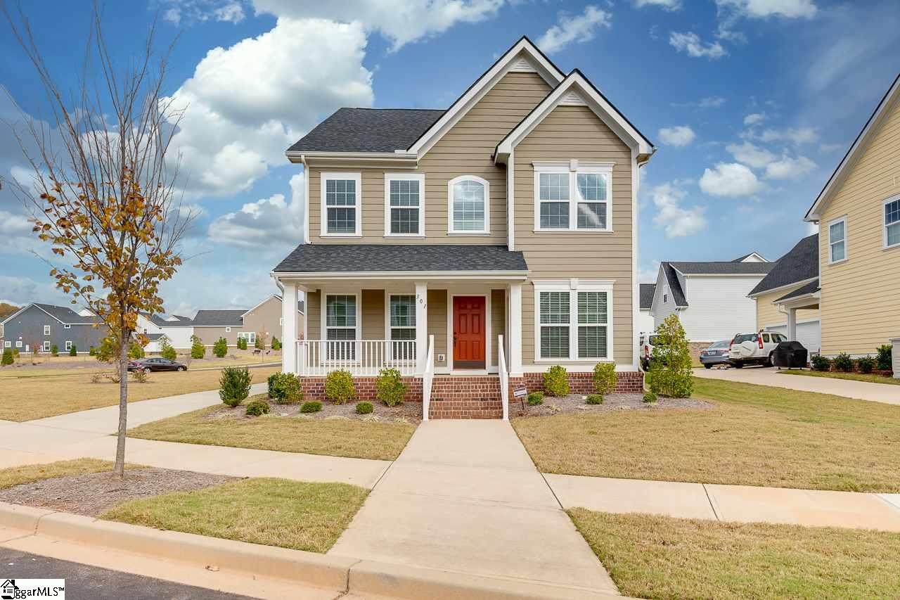 301 Verlin Drive - Photo 1