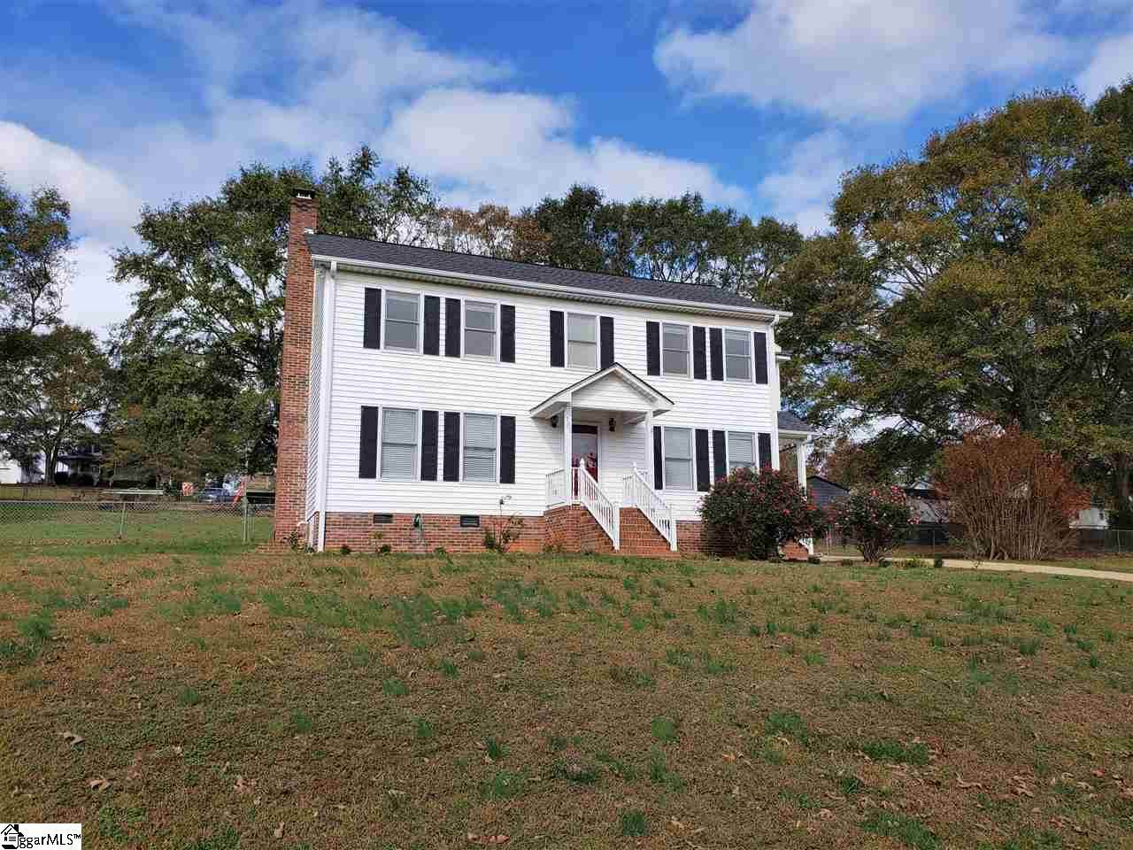 108 Mill Pond Road - Photo 1