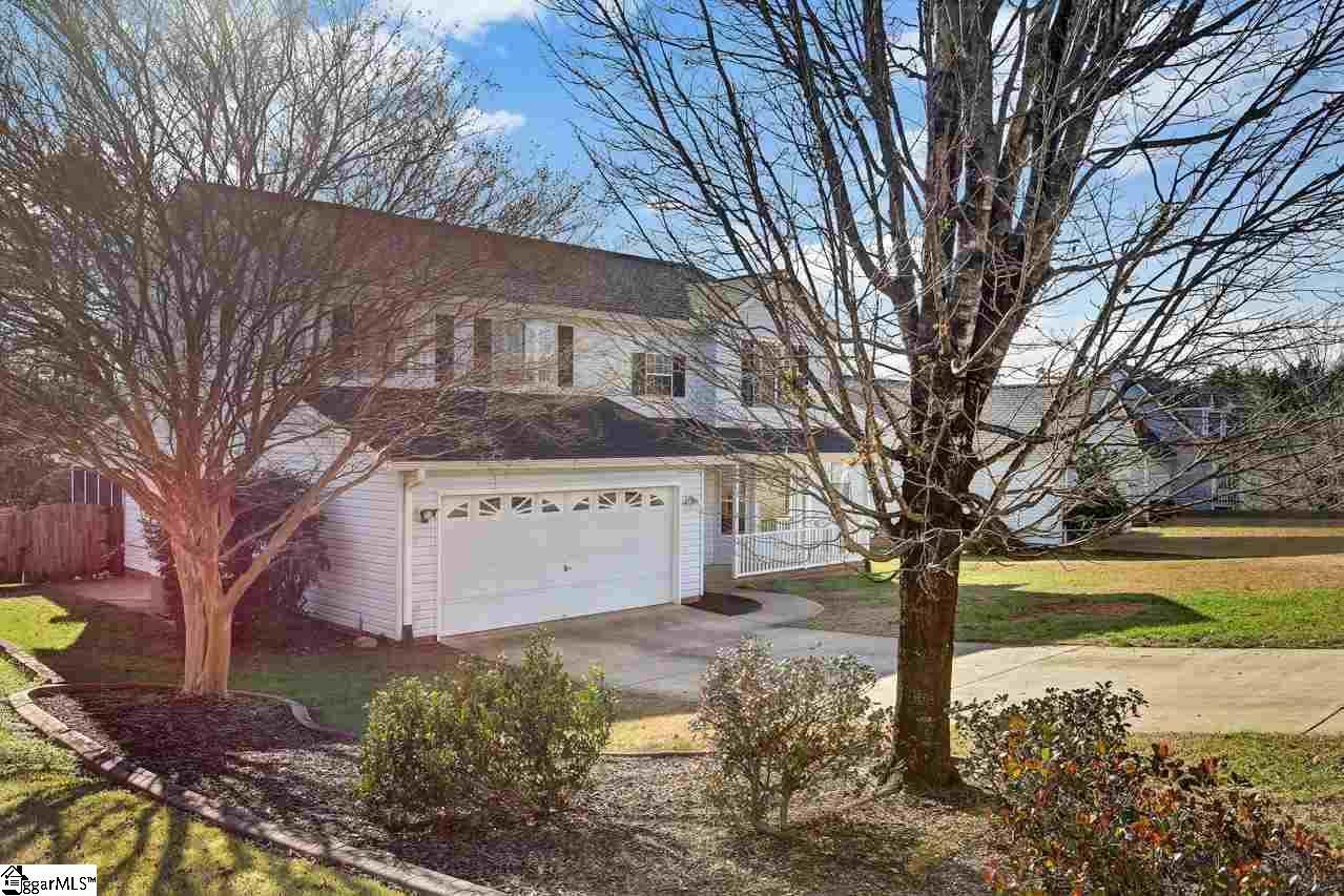 27 Michell Drive - Photo 1