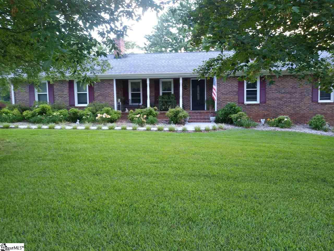 704 Bethany Road - Photo 1