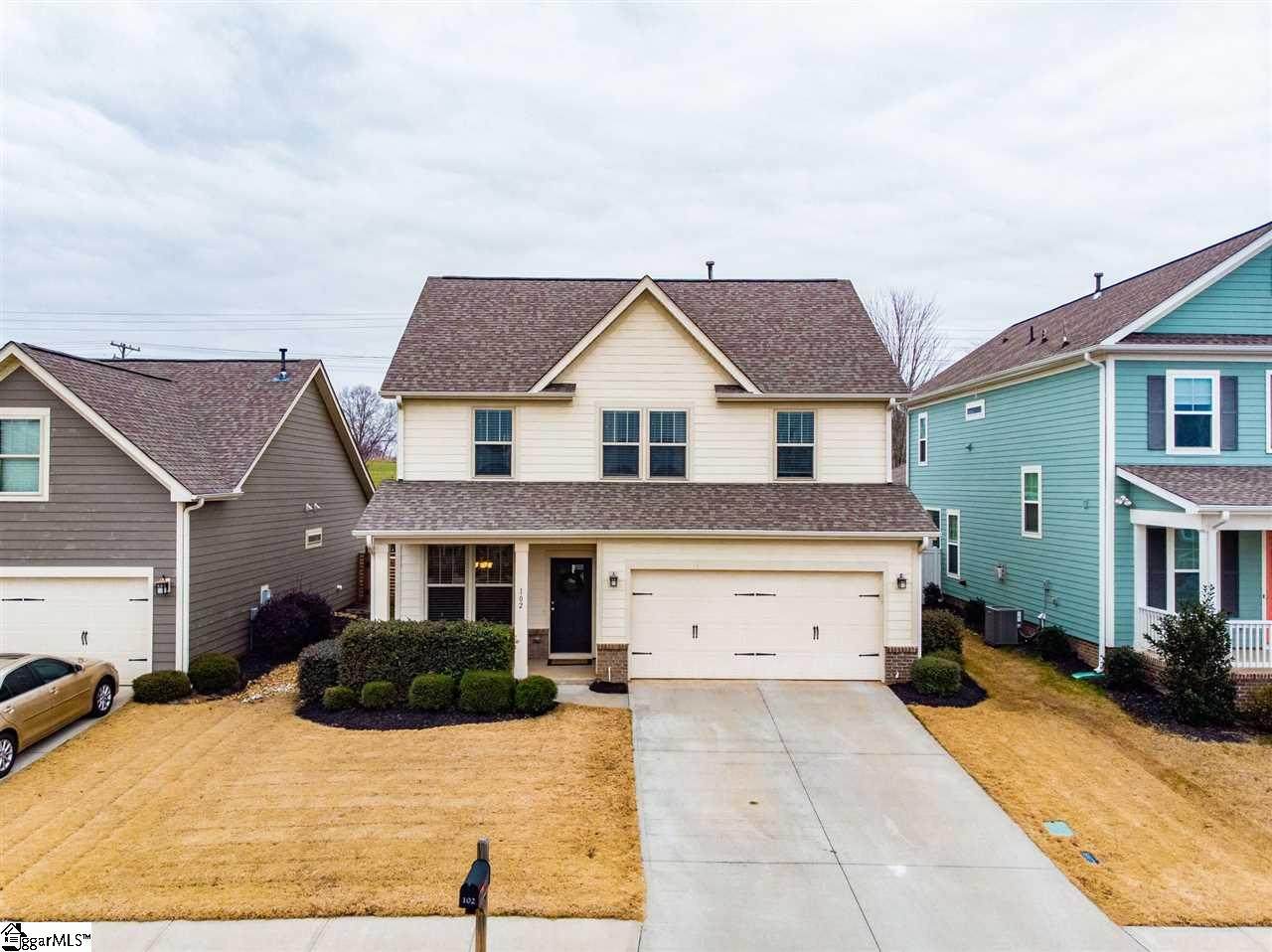 102 Lawndale Drive - Photo 1